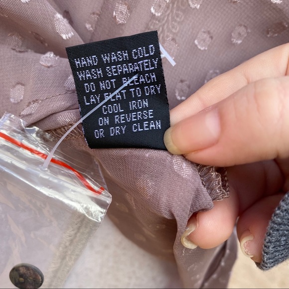 NWT Love Stitch Woman's geometric purple tops S - Picture 8 of 10